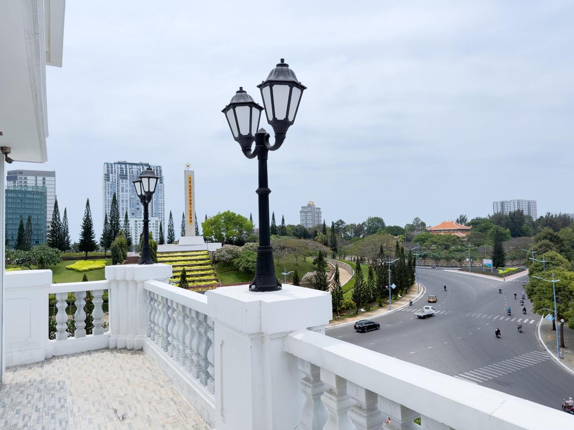 Phoenix Hotel Vung Tau Exterior photo
