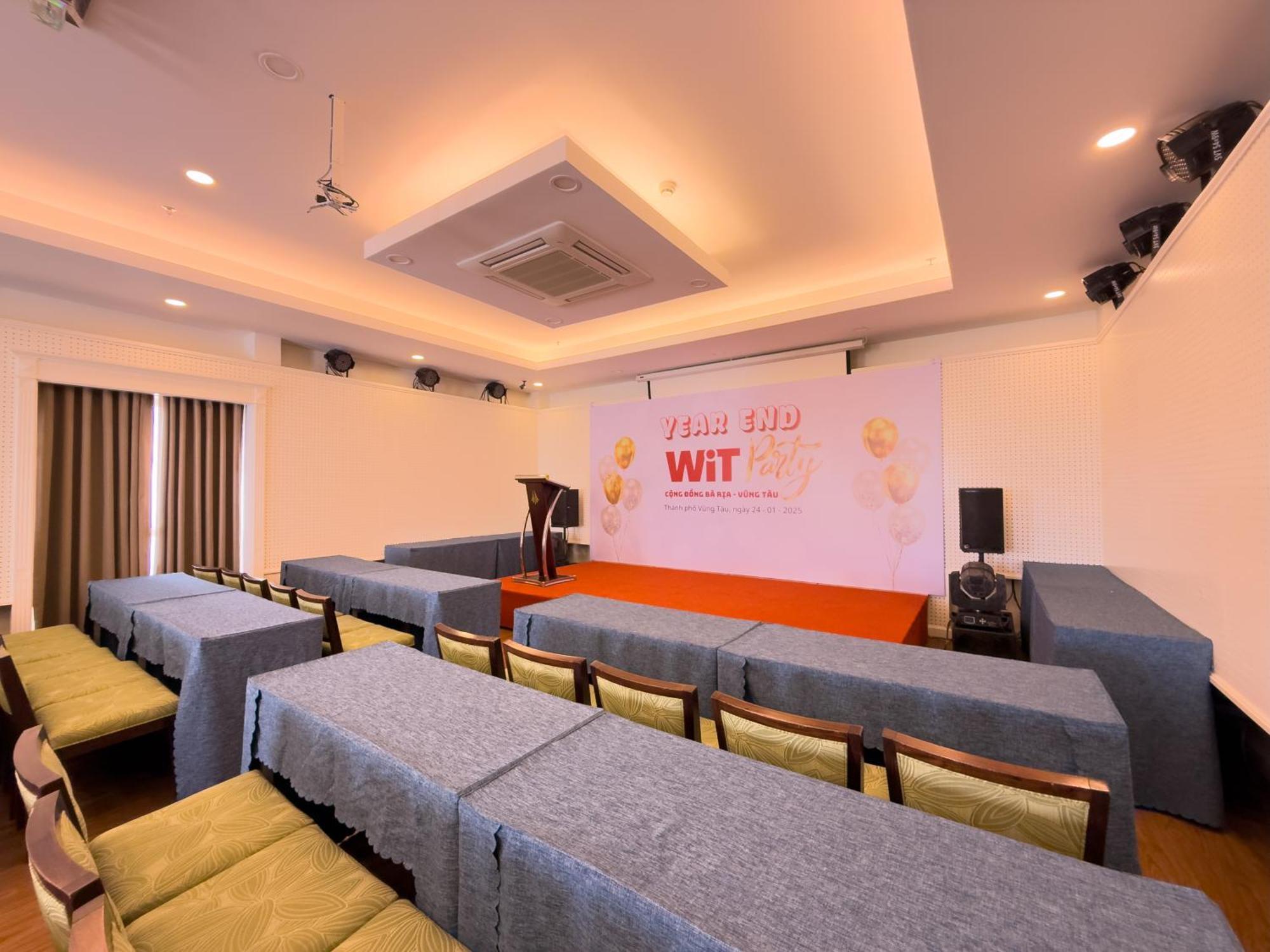 Phoenix Hotel Vung Tau Exterior photo